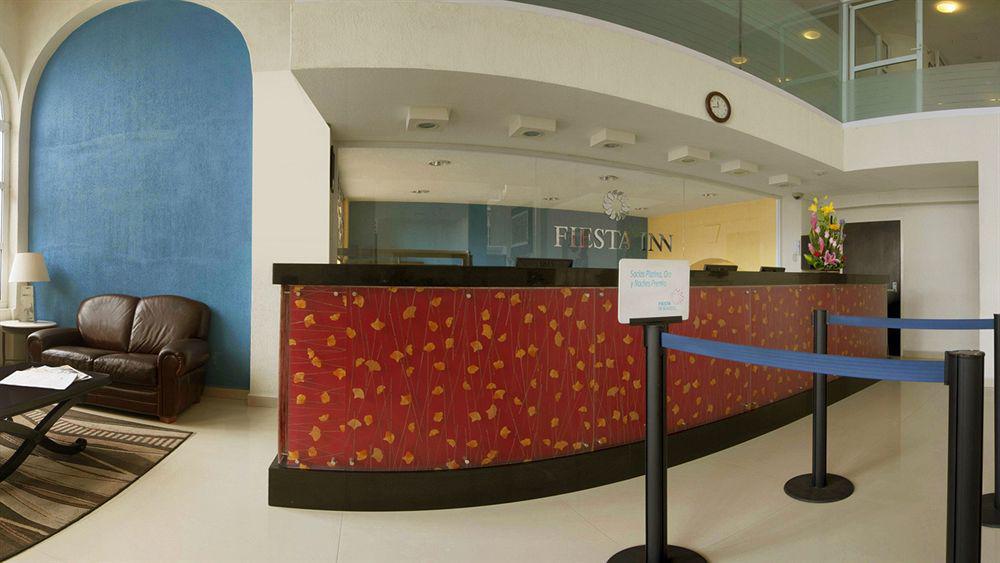 Fiesta Inn Toluca Centro Екстериор снимка